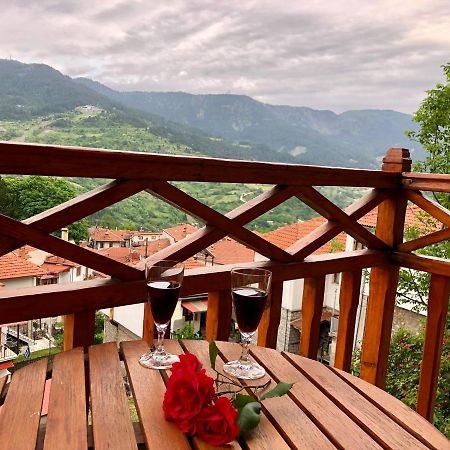 Apostolos Hotel Maçova Dış mekan fotoğraf