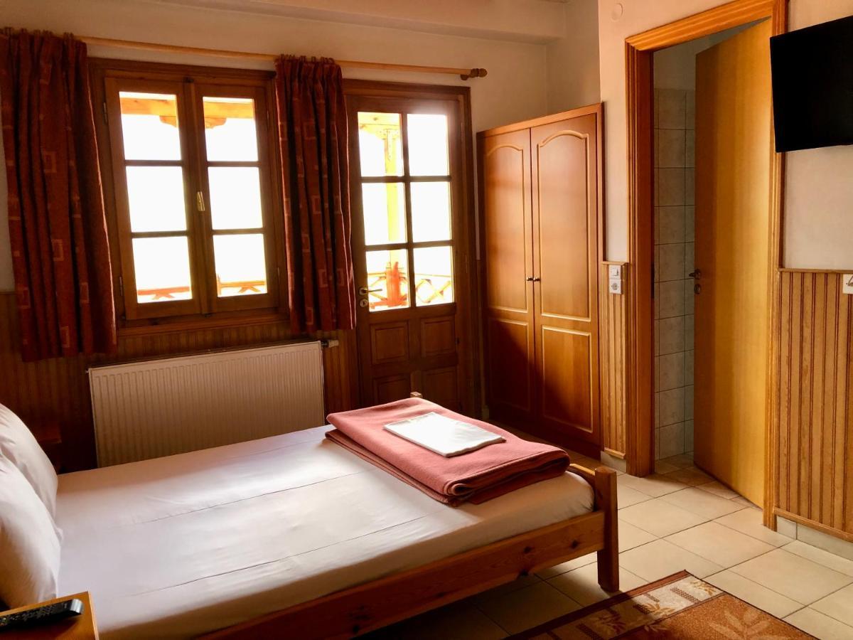 Apostolos Hotel Maçova Dış mekan fotoğraf