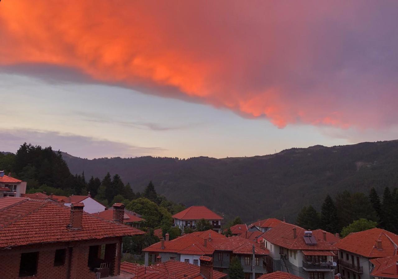 Apostolos Hotel Maçova Dış mekan fotoğraf